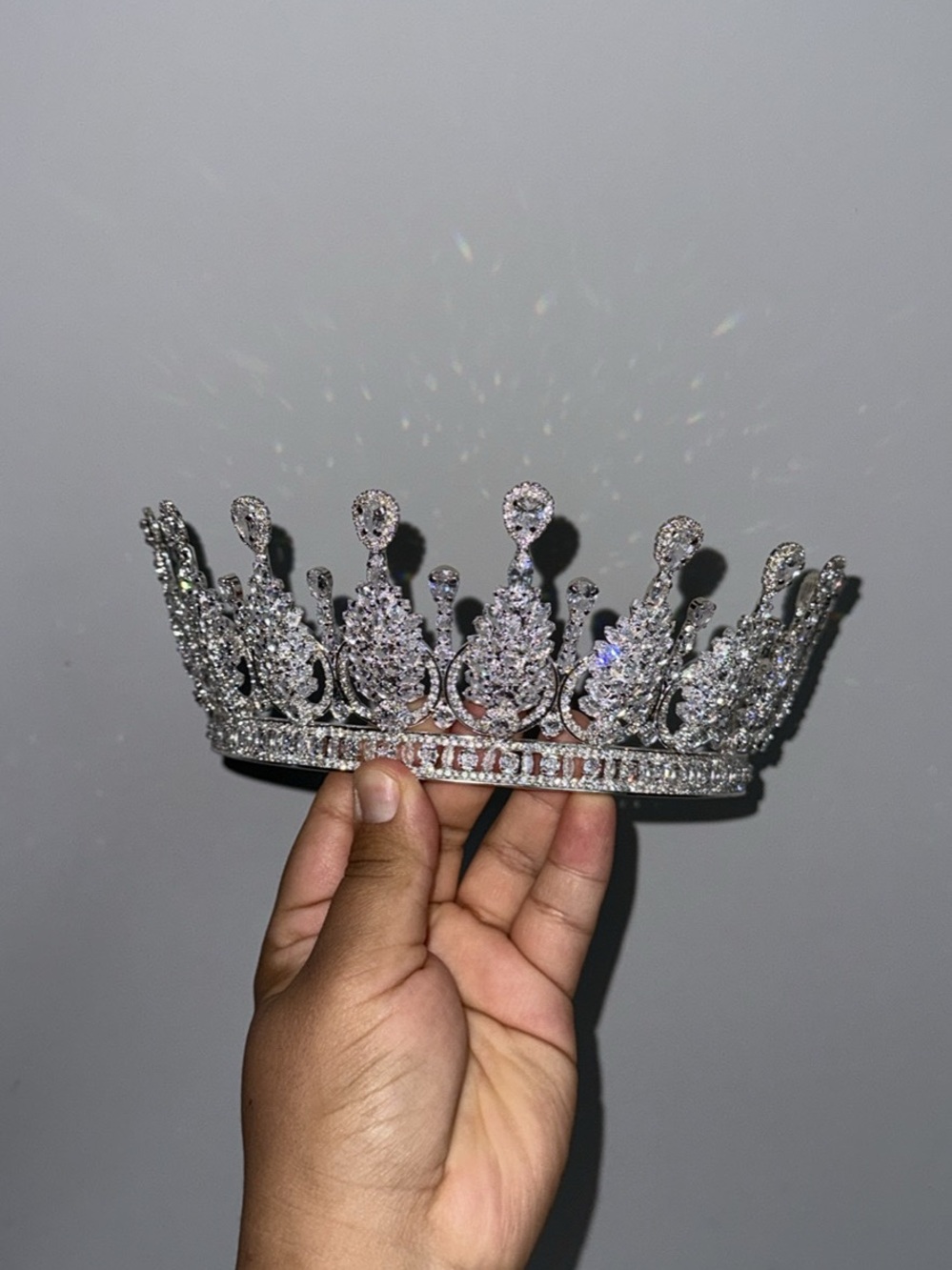 Silver Crystal Tiara Crown - Elegant Rhinestone Headpiece